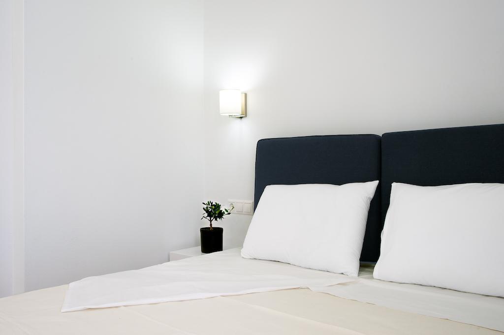 Aestas Apartments Agia Marina الغرفة الصورة
